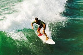 开云体育-法兰克福以传控拉扯出射门空间，法兰克福视频