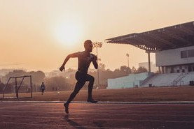 开云kaiyun-“龙泉驿东安湖体育公园：赛场热力四射，运动员激情无限”