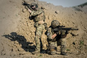 开云kaiyun-球队开设官方训练营线上课程，粉丝参与度高，足球线上培训