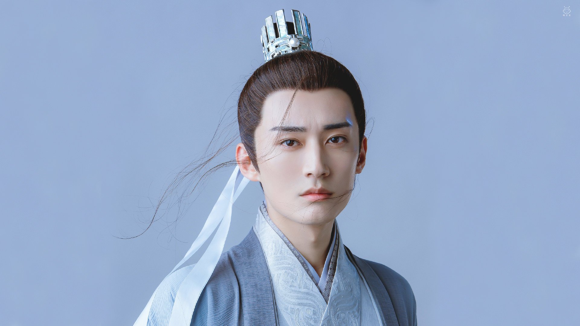 俱乐部资金链断裂引发管理危机，俱乐部的经营模式