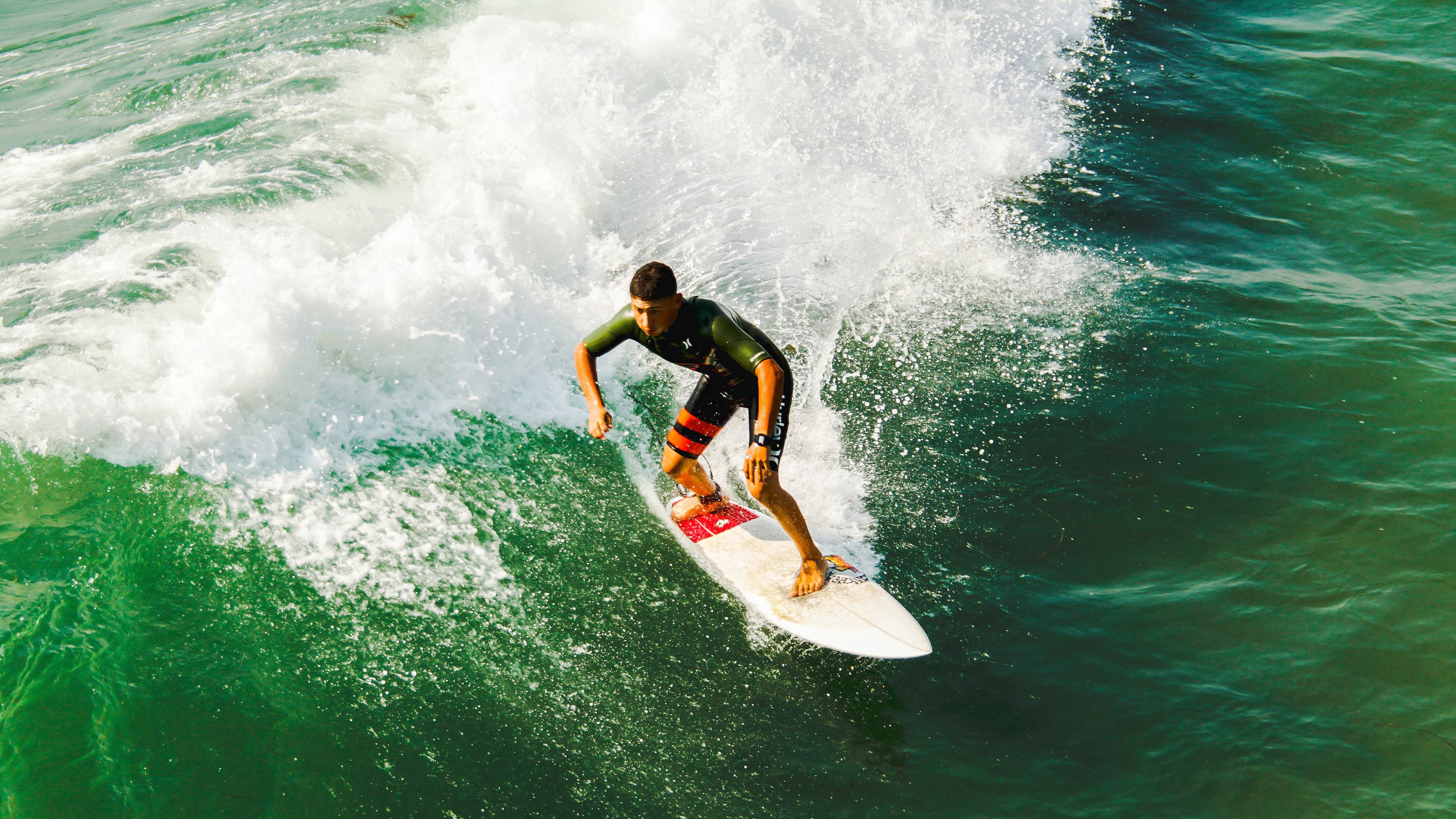 法兰克福以传控拉扯出射门空间，法兰克福视频