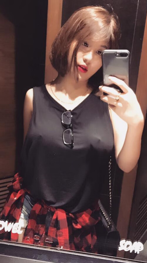 奥尔韦拉决赛发挥出色引发关注,奥尔维斯