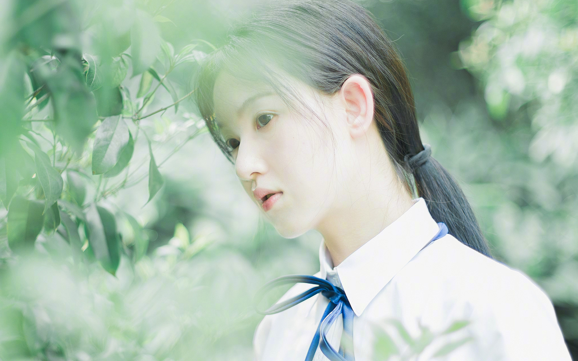 字母哥快攻反击一人完成三次得分，字母哥逆袭