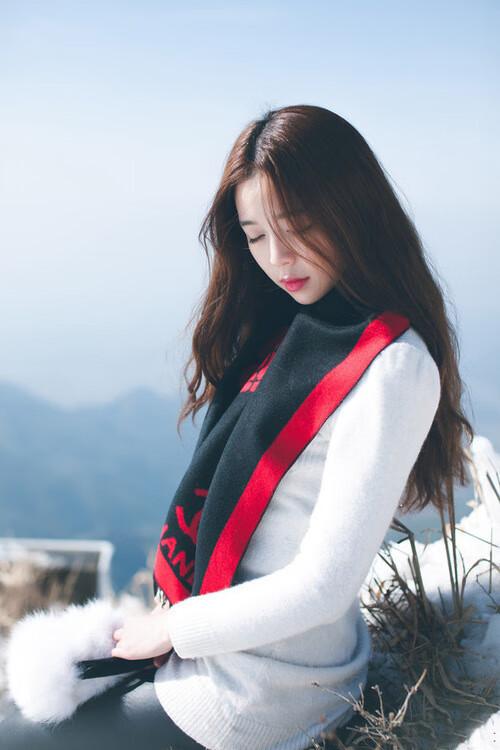 比赛期间商业赞助激增，俱乐部收入大幅提升，赞助商对俱乐部的意义