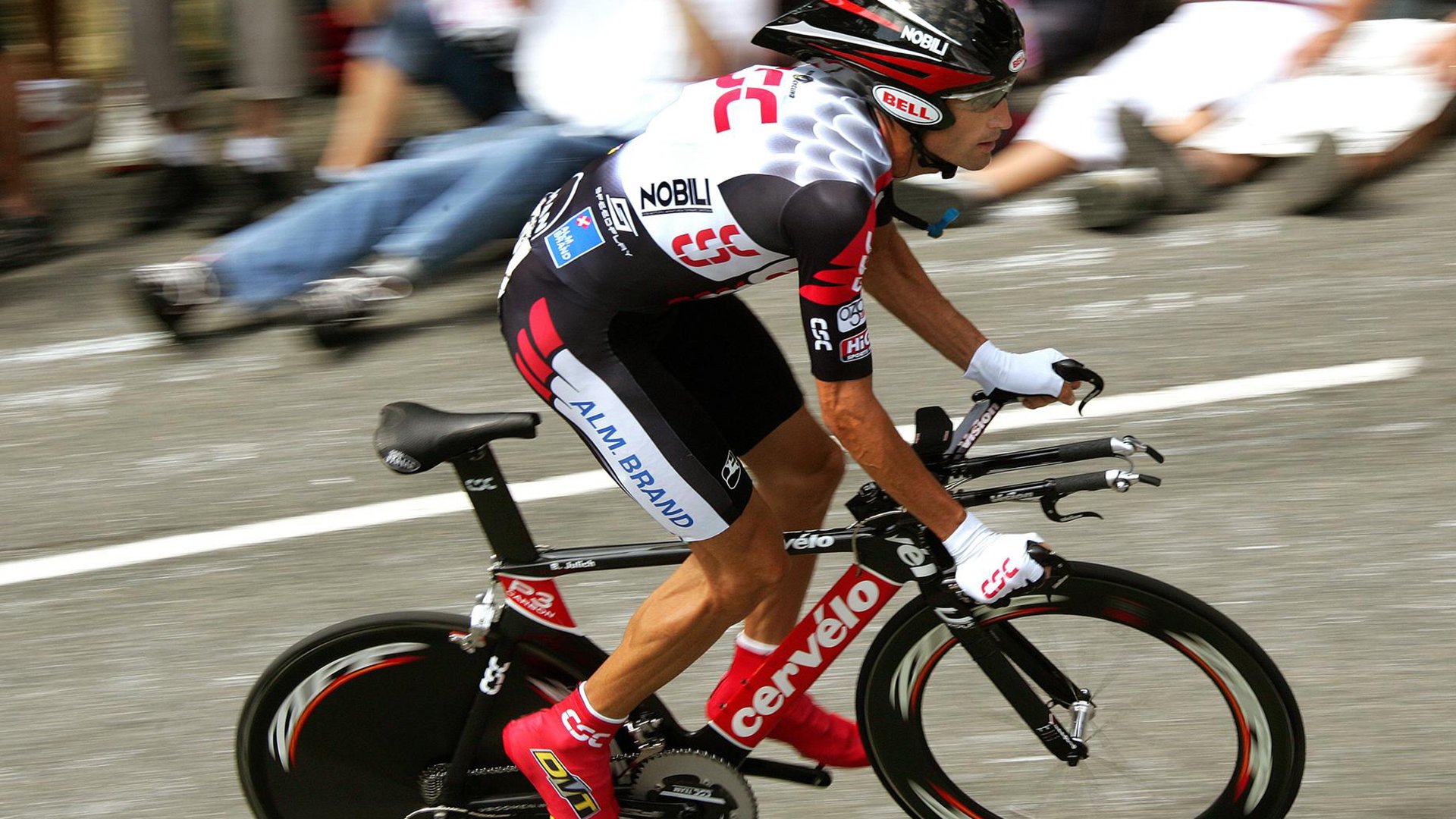 英格兰橄榄球迎来“男队+女队”双重热潮